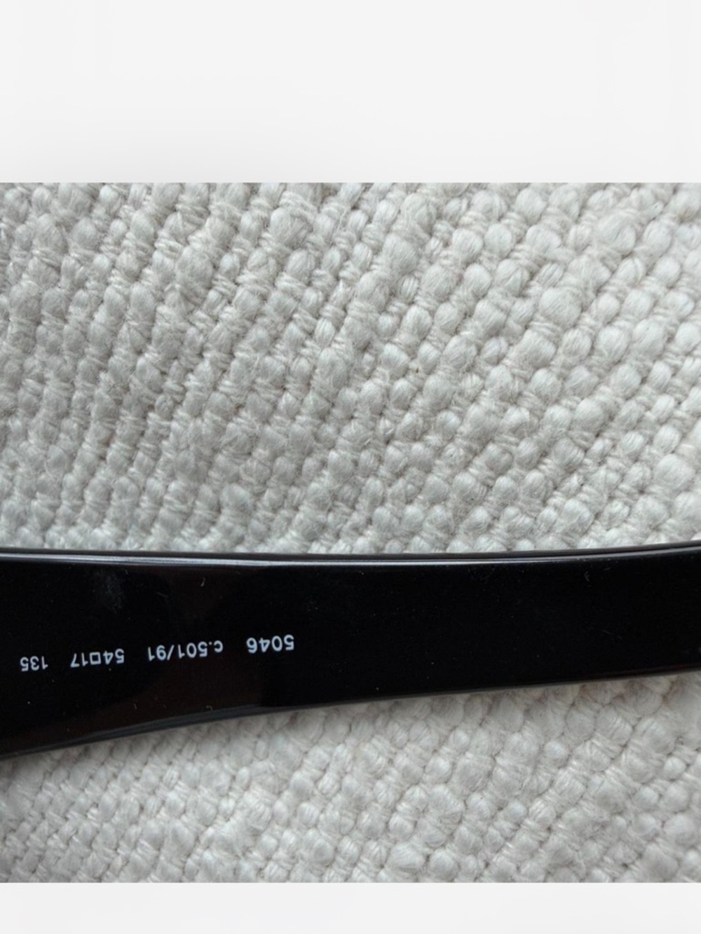 CHANEL - Picture 6 of 8